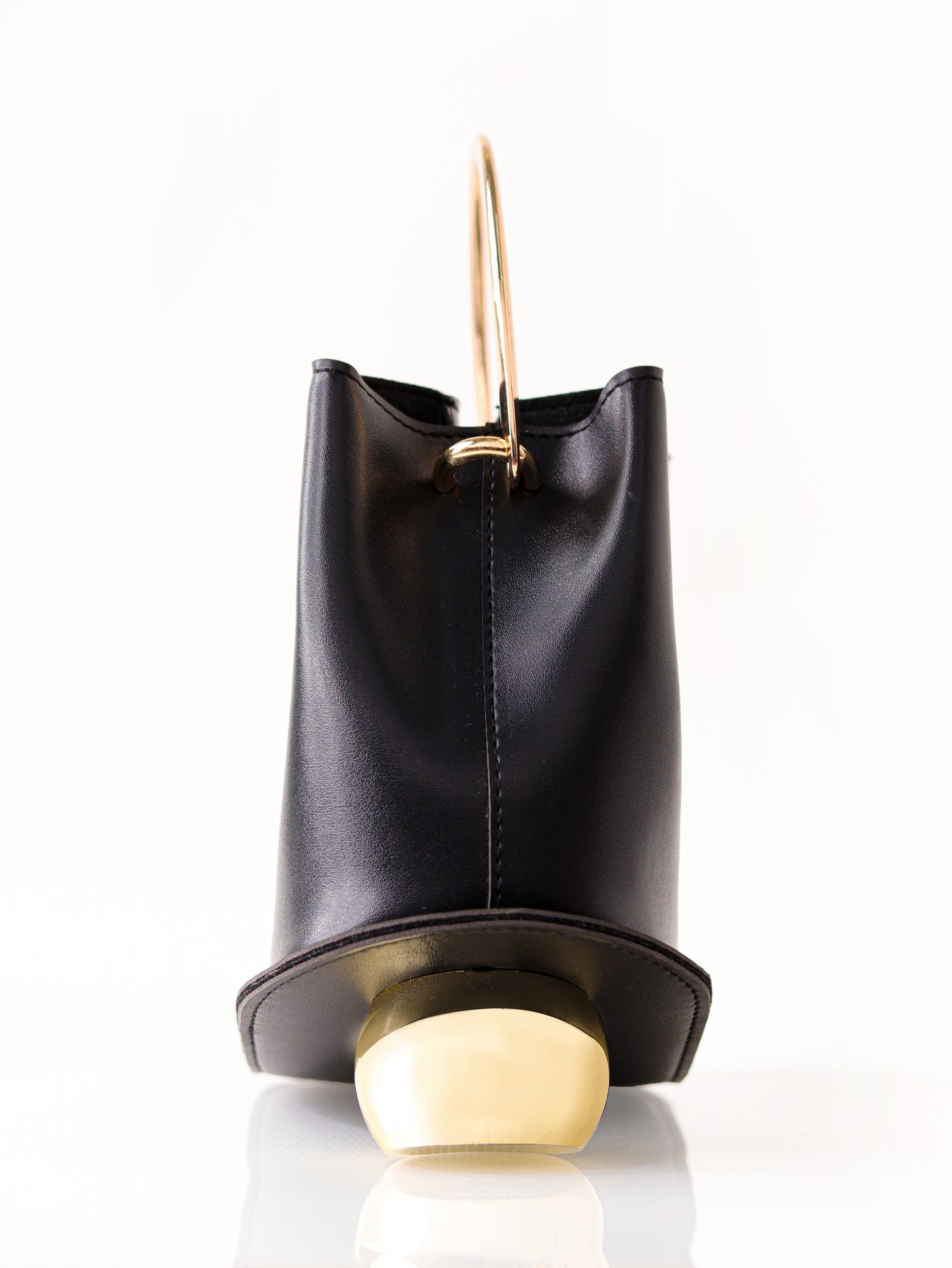 The heeled bag